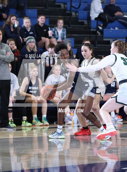 Thumbnail 1 in Bemidji vs. Mounds View photogallery.