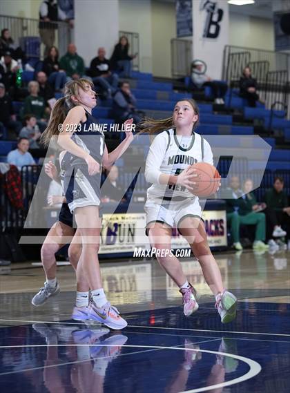 Thumbnail 3 in Bemidji vs. Mounds View photogallery.