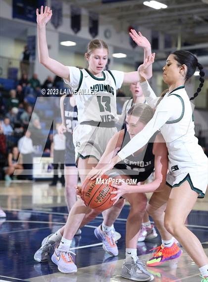 Thumbnail 1 in Bemidji vs. Mounds View photogallery.