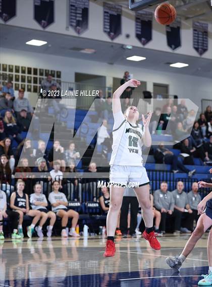 Thumbnail 1 in Bemidji vs. Mounds View photogallery.