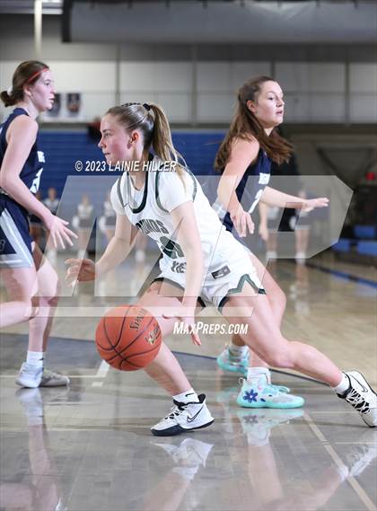 Thumbnail 3 in Bemidji vs. Mounds View photogallery.