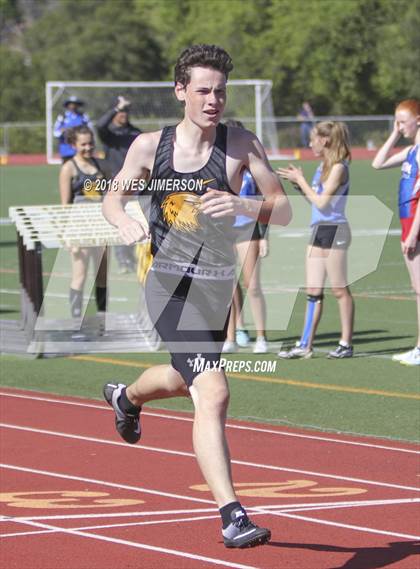 Thumbnail 2 in Sierra Foothill League Tri Meet photogallery.