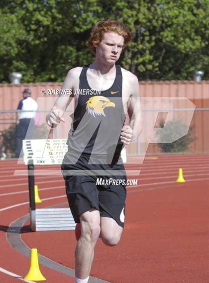 Thumbnail 1 in Sierra Foothill League Tri Meet photogallery.