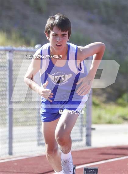 Thumbnail 1 in Sierra Foothill League Tri Meet photogallery.
