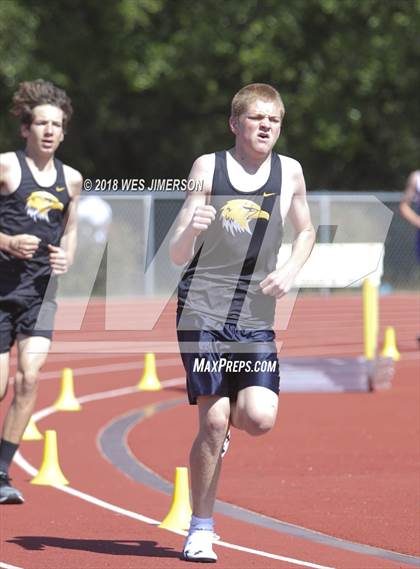 Thumbnail 3 in Sierra Foothill League Tri Meet photogallery.