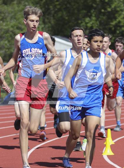 Thumbnail 3 in Sierra Foothill League Tri Meet photogallery.