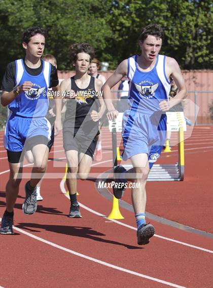 Thumbnail 1 in Sierra Foothill League Tri Meet photogallery.