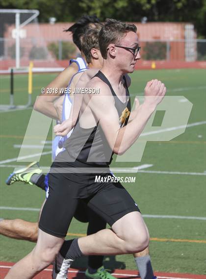 Thumbnail 3 in Sierra Foothill League Tri Meet photogallery.