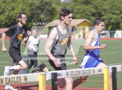 Thumbnail 3 in Sierra Foothill League Tri Meet photogallery.