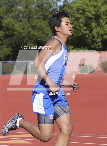Thumbnail 3 in Sierra Foothill League Tri Meet photogallery.