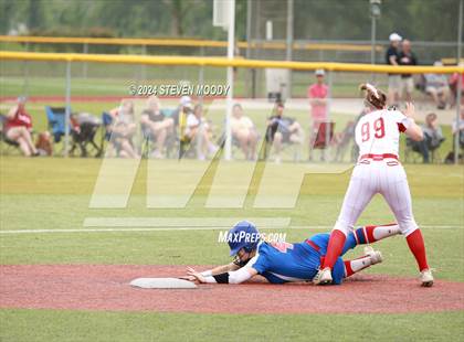Thumbnail 1 in Pineville vs. John Curtis Christian (LHSAA Division 1 Non Select Semifinal) photogallery.