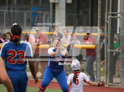 Thumbnail 1 in Pineville vs. John Curtis Christian (LHSAA Division 1 Non Select Semifinal) photogallery.