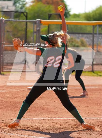 Thumbnail 1 in Campo Verde @ Williams Field photogallery.