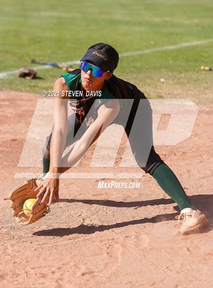 Thumbnail 3 in Campo Verde @ Williams Field photogallery.