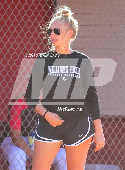Thumbnail 3 in Campo Verde @ Williams Field photogallery.