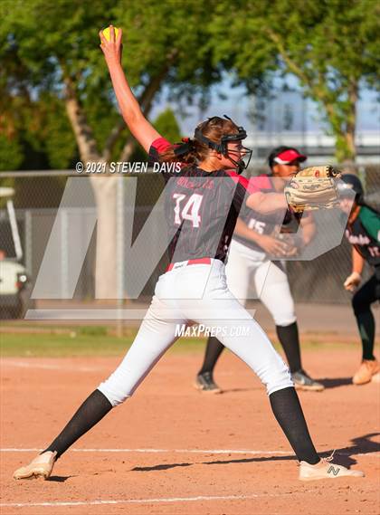 Thumbnail 1 in Campo Verde @ Williams Field photogallery.