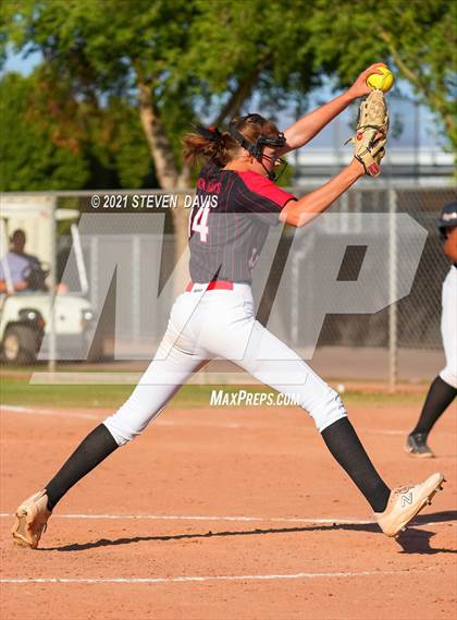 Thumbnail 3 in Campo Verde @ Williams Field photogallery.