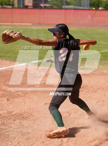 Thumbnail 1 in Campo Verde @ Williams Field photogallery.