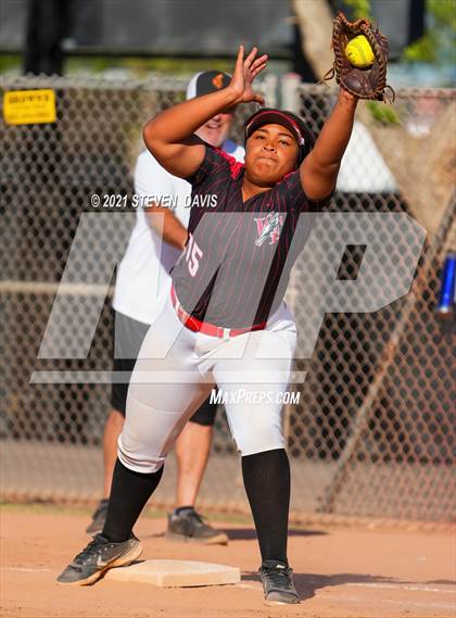 Thumbnail 2 in Campo Verde @ Williams Field photogallery.