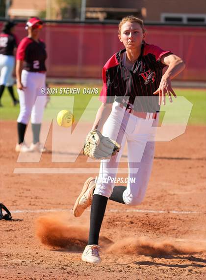 Thumbnail 3 in Campo Verde @ Williams Field photogallery.