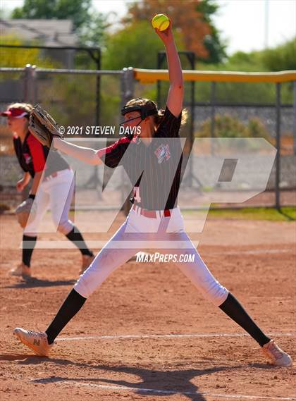 Thumbnail 1 in Campo Verde @ Williams Field photogallery.