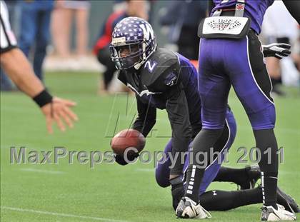 Thumbnail 3 in Campolindo vs. Washington Union (CIF State D3 Final) photogallery.