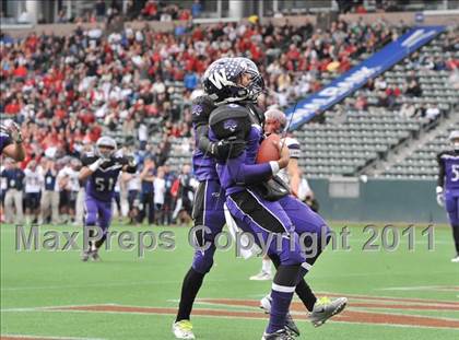 Thumbnail 3 in Campolindo vs. Washington Union (CIF State D3 Final) photogallery.