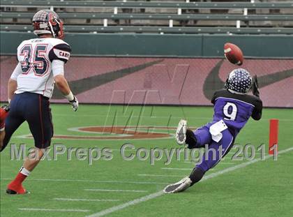 Thumbnail 2 in Campolindo vs. Washington Union (CIF State D3 Final) photogallery.