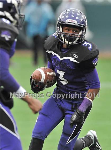 Thumbnail 2 in Campolindo vs. Washington Union (CIF State D3 Final) photogallery.