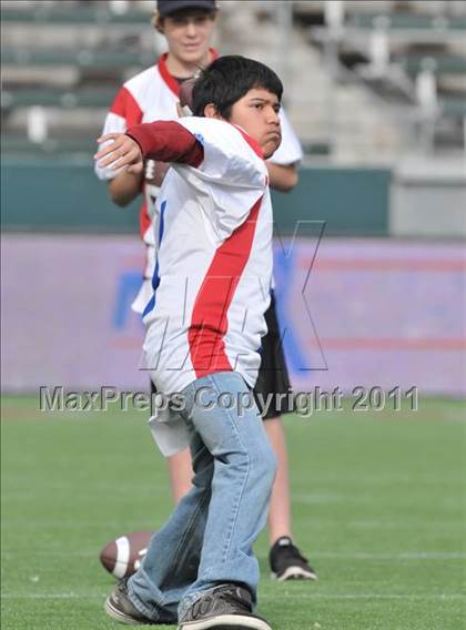 Thumbnail 3 in Campolindo vs. Washington Union (CIF State D3 Final) photogallery.