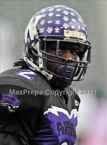 Thumbnail 1 in Campolindo vs. Washington Union (CIF State D3 Final) photogallery.