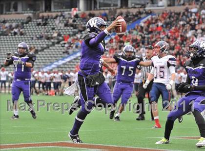 Thumbnail 2 in Campolindo vs. Washington Union (CIF State D3 Final) photogallery.