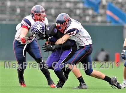 Thumbnail 3 in Campolindo vs. Washington Union (CIF State D3 Final) photogallery.