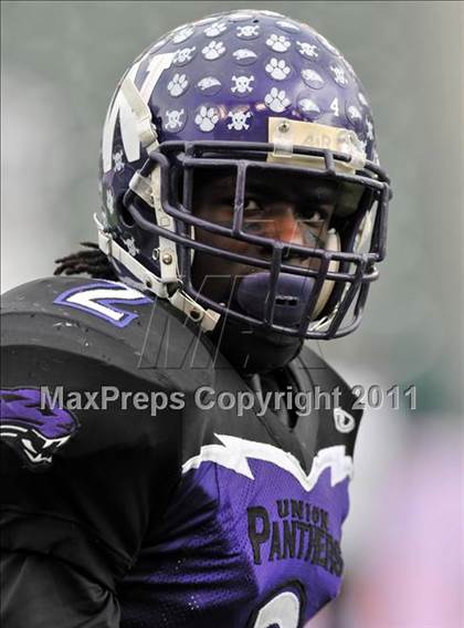 Thumbnail 3 in Campolindo vs. Washington Union (CIF State D3 Final) photogallery.