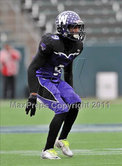 Thumbnail 2 in Campolindo vs. Washington Union (CIF State D3 Final) photogallery.