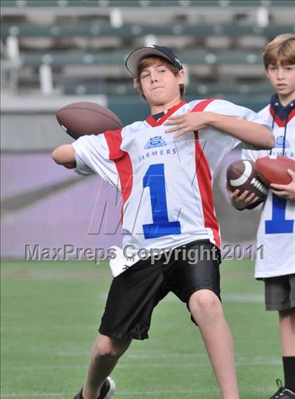 Thumbnail 2 in Campolindo vs. Washington Union (CIF State D3 Final) photogallery.
