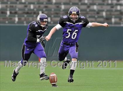 Thumbnail 2 in Campolindo vs. Washington Union (CIF State D3 Final) photogallery.