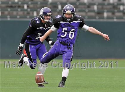 Thumbnail 3 in Campolindo vs. Washington Union (CIF State D3 Final) photogallery.