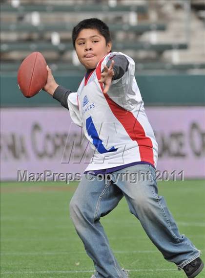 Thumbnail 1 in Campolindo vs. Washington Union (CIF State D3 Final) photogallery.