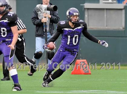 Thumbnail 2 in Campolindo vs. Washington Union (CIF State D3 Final) photogallery.