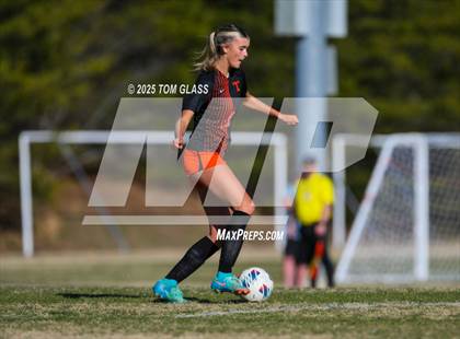 Thumbnail 3 in Tabb vs. Gloucester (Scrimmage) photogallery.