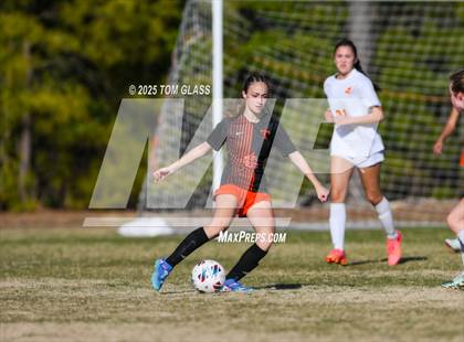 Thumbnail 2 in Tabb vs. Gloucester (Scrimmage) photogallery.