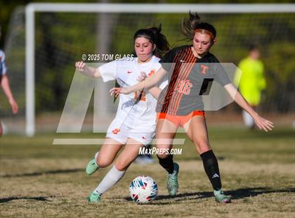 Thumbnail 2 in Tabb vs. Gloucester (Scrimmage) photogallery.