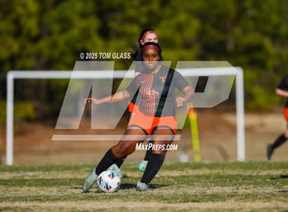 Thumbnail 2 in Tabb vs. Gloucester (Scrimmage) photogallery.