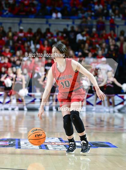 Thumbnail 3 in Nashville vs. Farmington (AAA 4A State Final) photogallery.