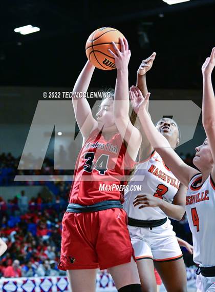 Thumbnail 1 in Nashville vs. Farmington (AAA 4A State Final) photogallery.