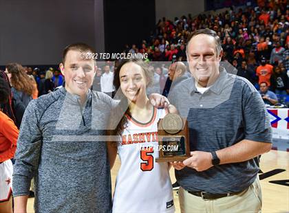 Thumbnail 3 in Nashville vs. Farmington (AAA 4A State Final) photogallery.
