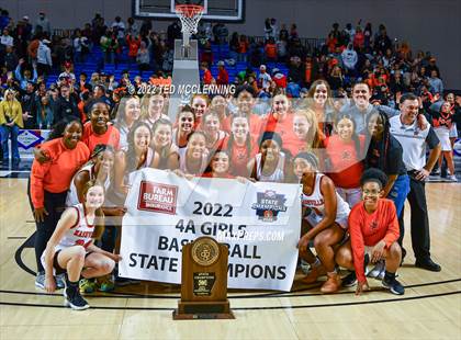 Thumbnail 2 in Nashville vs. Farmington (AAA 4A State Final) photogallery.