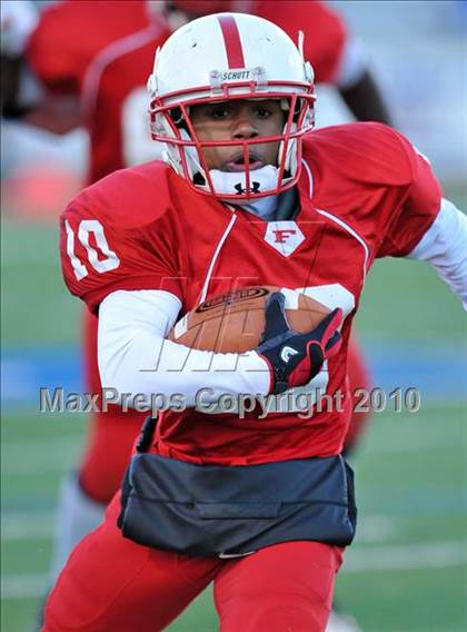 Thumbnail 3 in Freeport vs. Syosset photogallery.