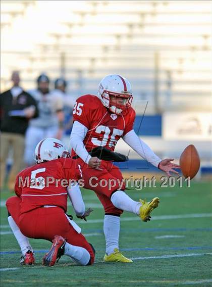 Thumbnail 2 in Freeport vs. Syosset photogallery.